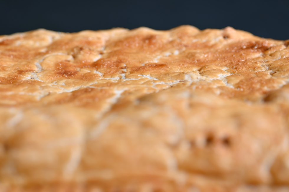 Empanada de morcilla y pera